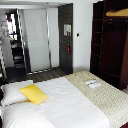 Hotel Massilia 3*