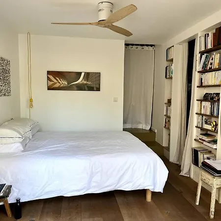 Maison 180 M2 Avec Bassin-piscine En Bois A Vauban Casa vacanze