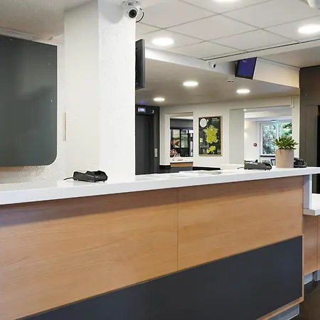 Parc Chanot Hotell