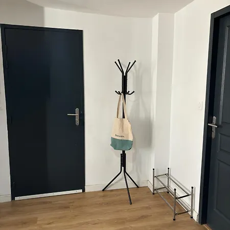 Lumineux De 40m2 A 300m Du Vieux Port * Marsilya