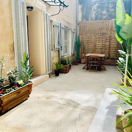 Apartment Le Seduisant T2/terrasse, Notre Dame De La Garde Marseille