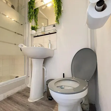 Little Good Time Apartment