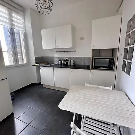 Apartment Joli Aux Chartreux - Calme & Lumineux Marseille