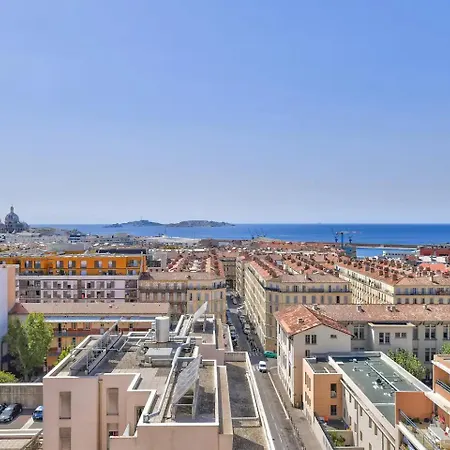 Apartment T4 Exceptionnel Vue Sur A 5 Min A Pied Du Metro Marseille