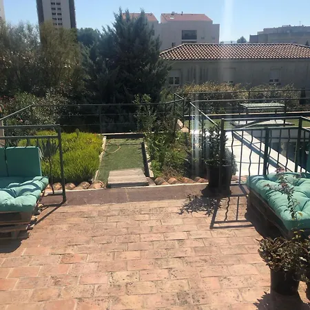 F Villa