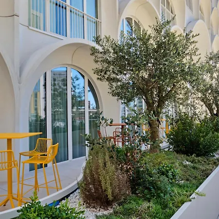 Odalys Centre Euromed 4*