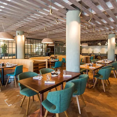 Ξενοδοχείο Radisson Blu Vieux Port