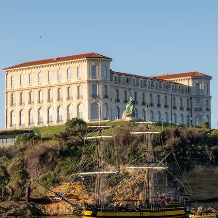 Radisson Blu Vieux Port Ξενοδοχείο 4*