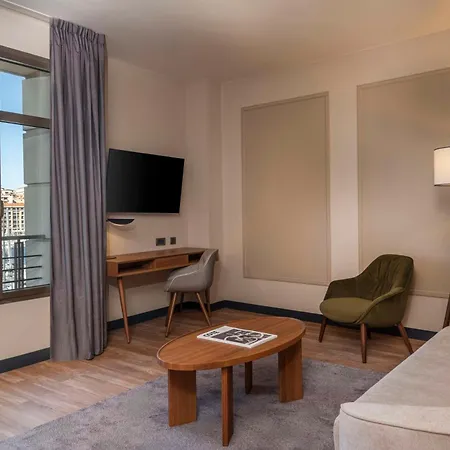 Radisson Blu Vieux Port Ξενοδοχείο