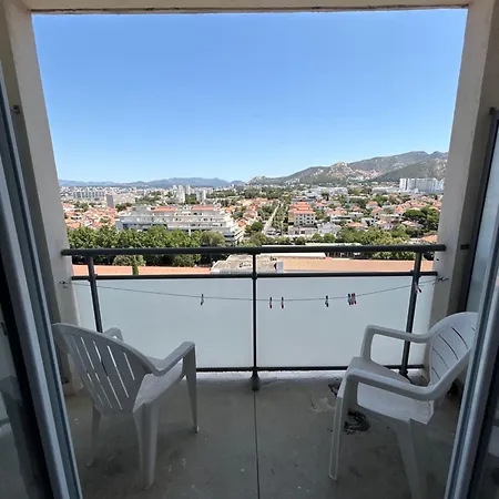 Plage, Stade Et Parking Prive Dans La Appartement