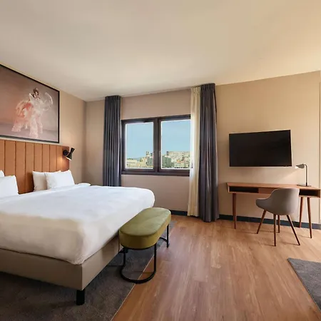 Radisson Blu Vieux Port