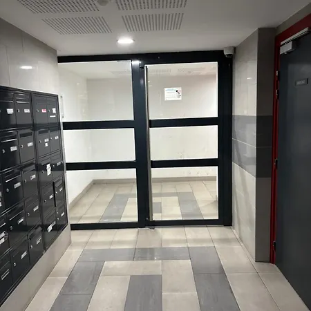 T2 Parking