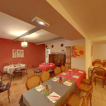 La Maillane Hotel La Penne-sur-Huveaune