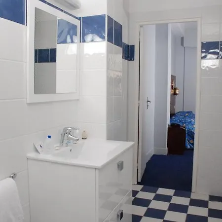 Hotel Les Gens De Mer By Popinns Marseilles