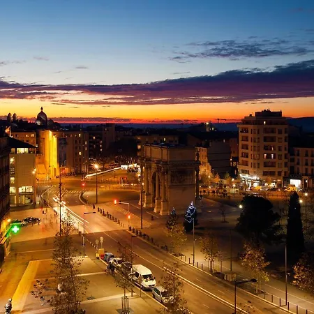 Aparthotel Zenitude Residences Saint-charles Marseille
