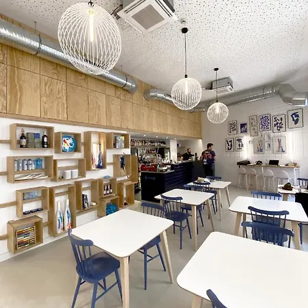 The People - Hostel Marseille