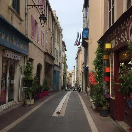 Chaleureux Au Coeur Du Panier Marseille