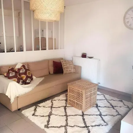 Lac Rose - Parking, Metro, Jusqu'a 4 Personnes Apartment