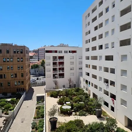 Lac Rose - Parking, Metro, Jusqu'a 4 Personnes Apartment *