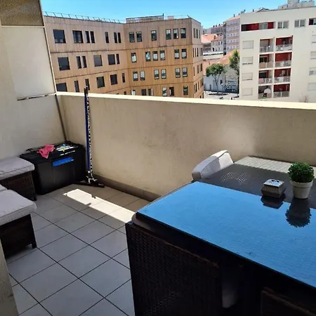 Lac Rose - Parking, Metro, Jusqu'a 4 Personnes * Marseille