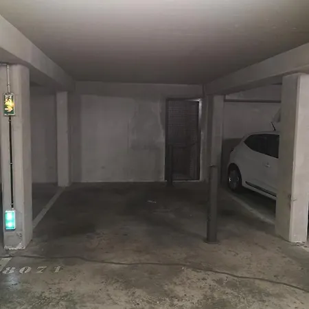 Lac Rose - Parking, Metro, Jusqu'a 4 Personnes Apartment Marseille