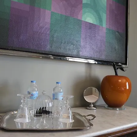 Privee Du Balcon Du Vieux Port 4* Марсель