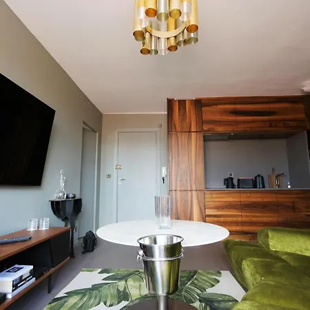 Privee Du Balcon Du Vieux Port Марсель