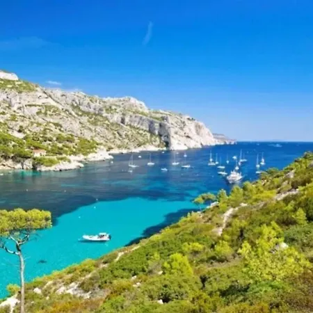 Entre Et Calanques Chez Steph *