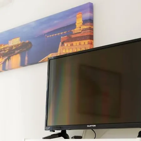 Apartment Catalans-air-conditioned, Balcony 2 Min Walk Catalans Marseille