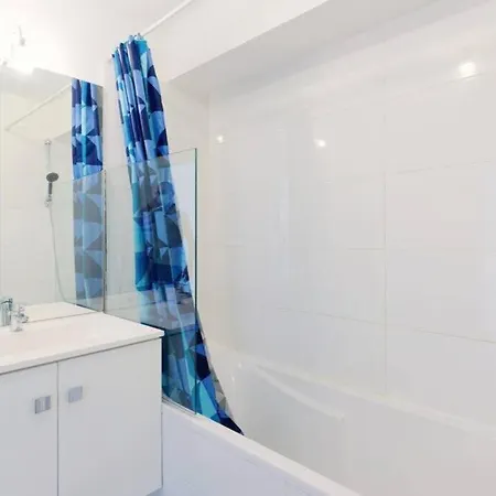 Apartment Catalans-air-conditioned, Balcony 2 Min Walk Catalans