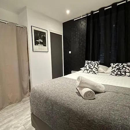 Apartment Urban Chic By Anders - Terrassewifinetflixclim *