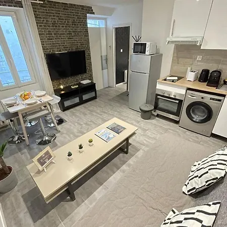 Apartment Urban Chic By Anders - Terrassewifinetflixclim *