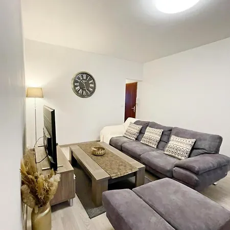 T2 Le Bien Etre 9eme-wifi-netflix-metro-parking-plage Apartment *