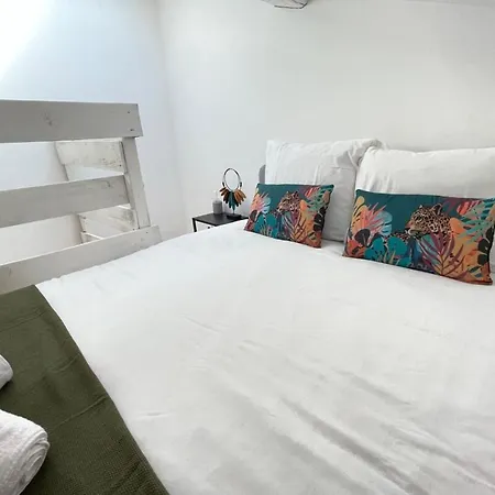Apartment Le Jungle By Anderslocationterrassewifi-netflix