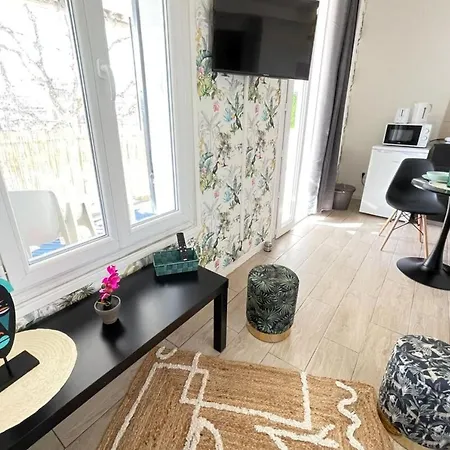 Le Jungle By Anderslocationterrassewifi-netflix Apartment Marseille