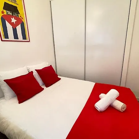Le Grand Lovely Marseille Centre Wifi Netflix