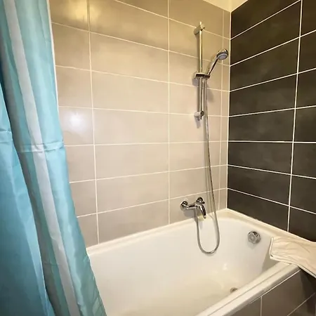 Apartment Le Grand Lovely Marseille Centre Wifi Netflix