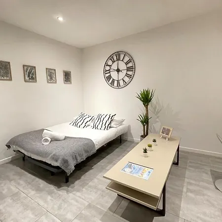 Apartment Urban Chic By Anders - Terrassewifinetflixclim Marseille