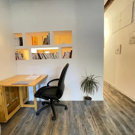 Le Grand Lovely Marseille Centre Wifi Netflix Apartment