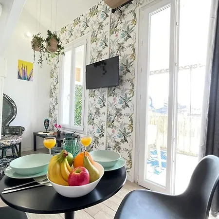 Le Jungle By Anderslocationterrassewifi-netflix Apartment Marseille