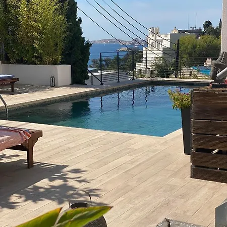 Apartment Sur La Corniche Marseille