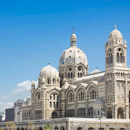 Novotel Est Hotel Marseilles