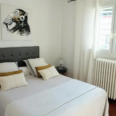 Sur La Corniche Apartment