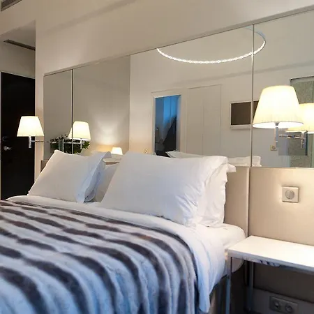 Le Cesar 3* Plan-de-Cuques