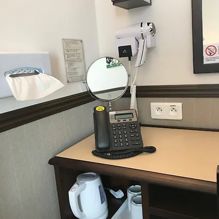 东横马赛圣查尔斯酒店 3* 马赛