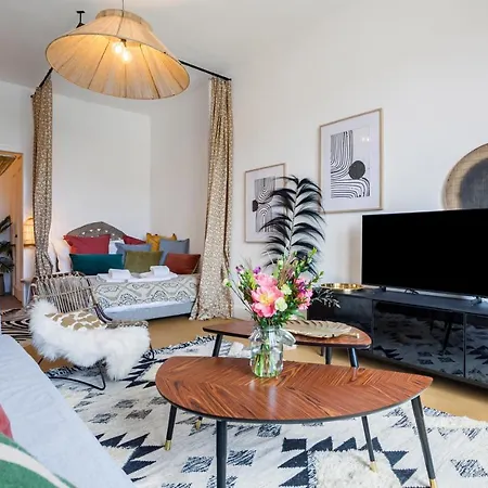 Apartment Premiere Ligne - Bel En 1ere Ligne Du Vieux E
