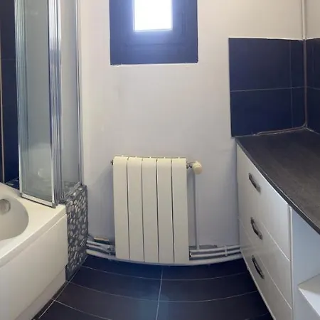 Sun Escape, Renove Climatise 3 Pieces 4-6 Pers, 350m De La Marsiglia
