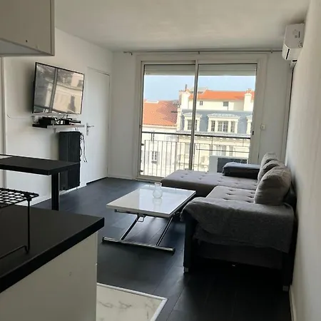 Apartment Cocon Climatise En Hypercentre Marseille