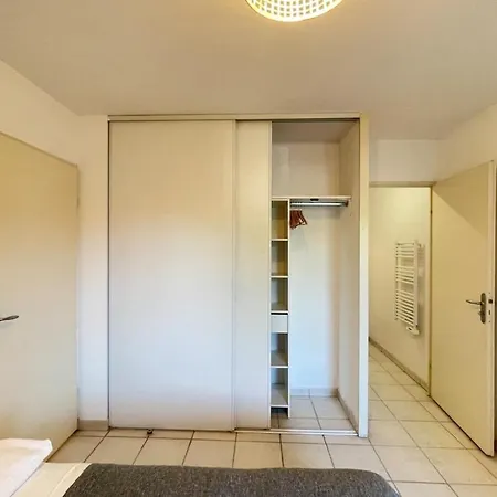 Le Caviste Proche Gare Centre-ville Wifi-netflix Apartment *