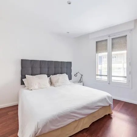 Charles - Welkeys Appartement *